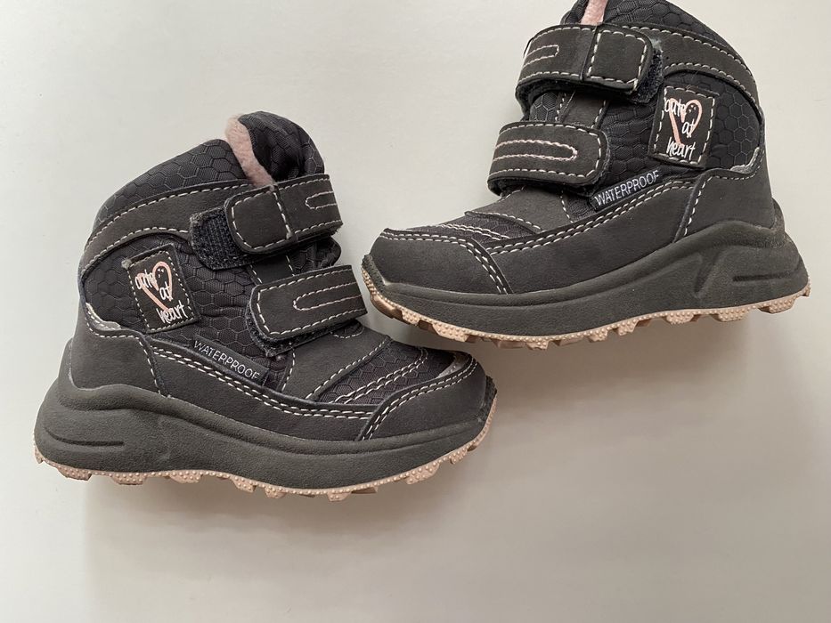 Чоботи черевики