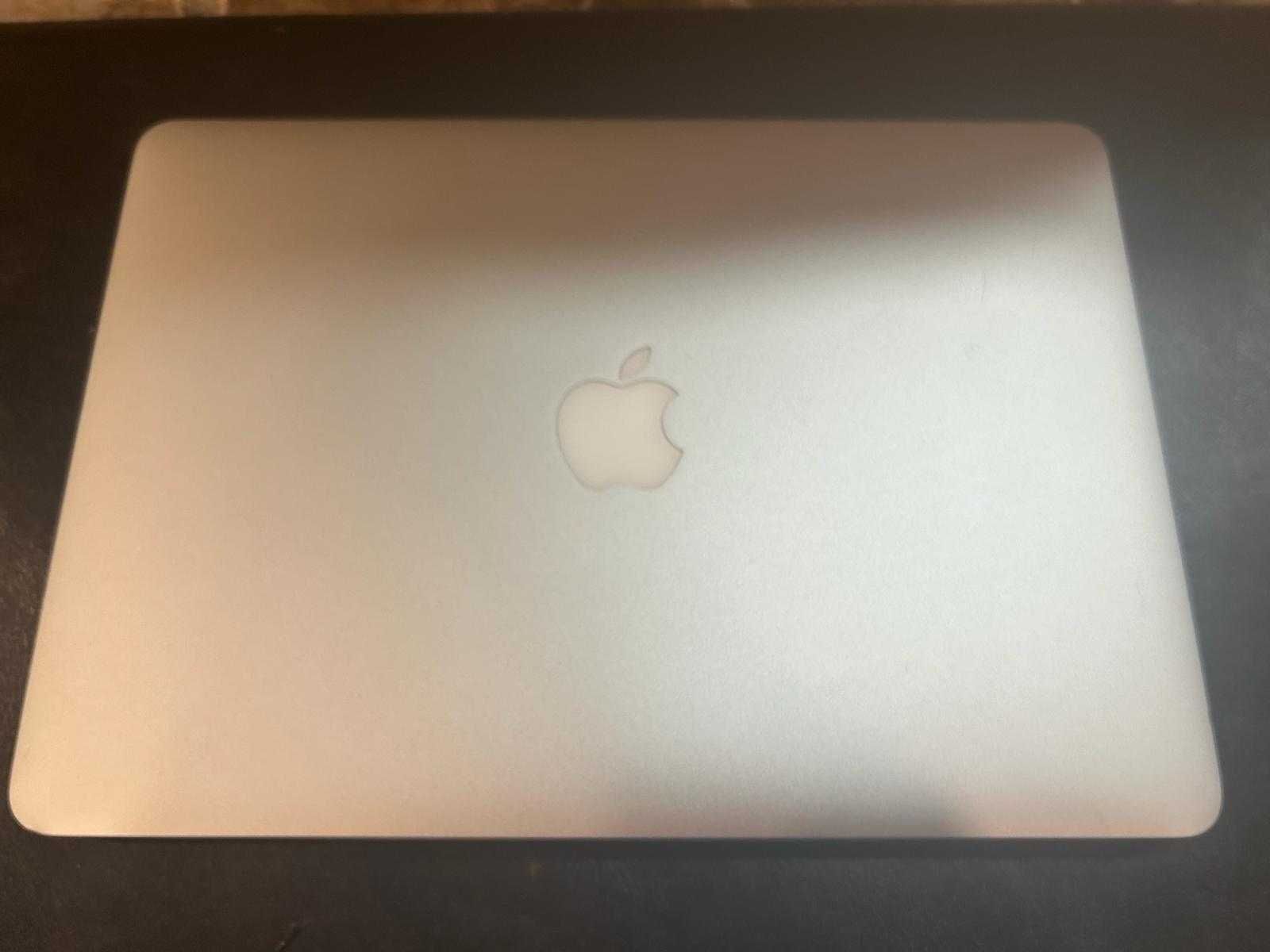 MacBook Air 13" 2011 com ultimo Mac Os (Sonoma)