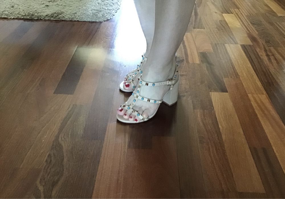 Мюли босоножки Guess Baldinini Massimo Dutti Loriblu