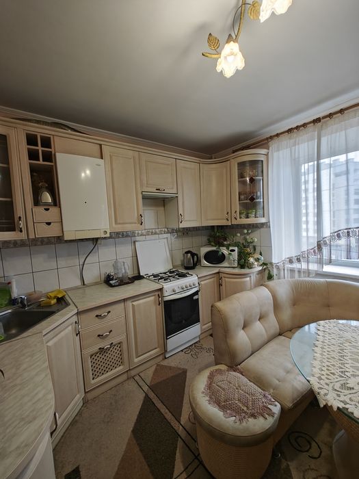 Продаж 3 кімнатна. Район Східний