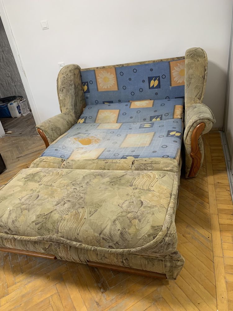 Продається міні диван