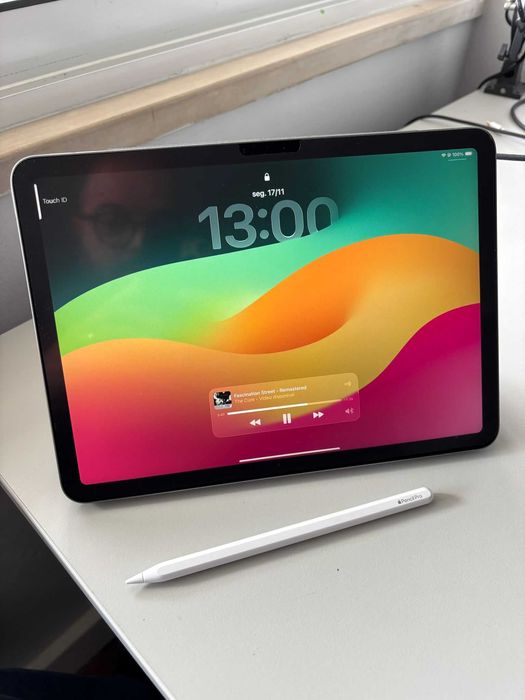 iPad Air 11'' M2 128GB com Pencil Pro e Capa