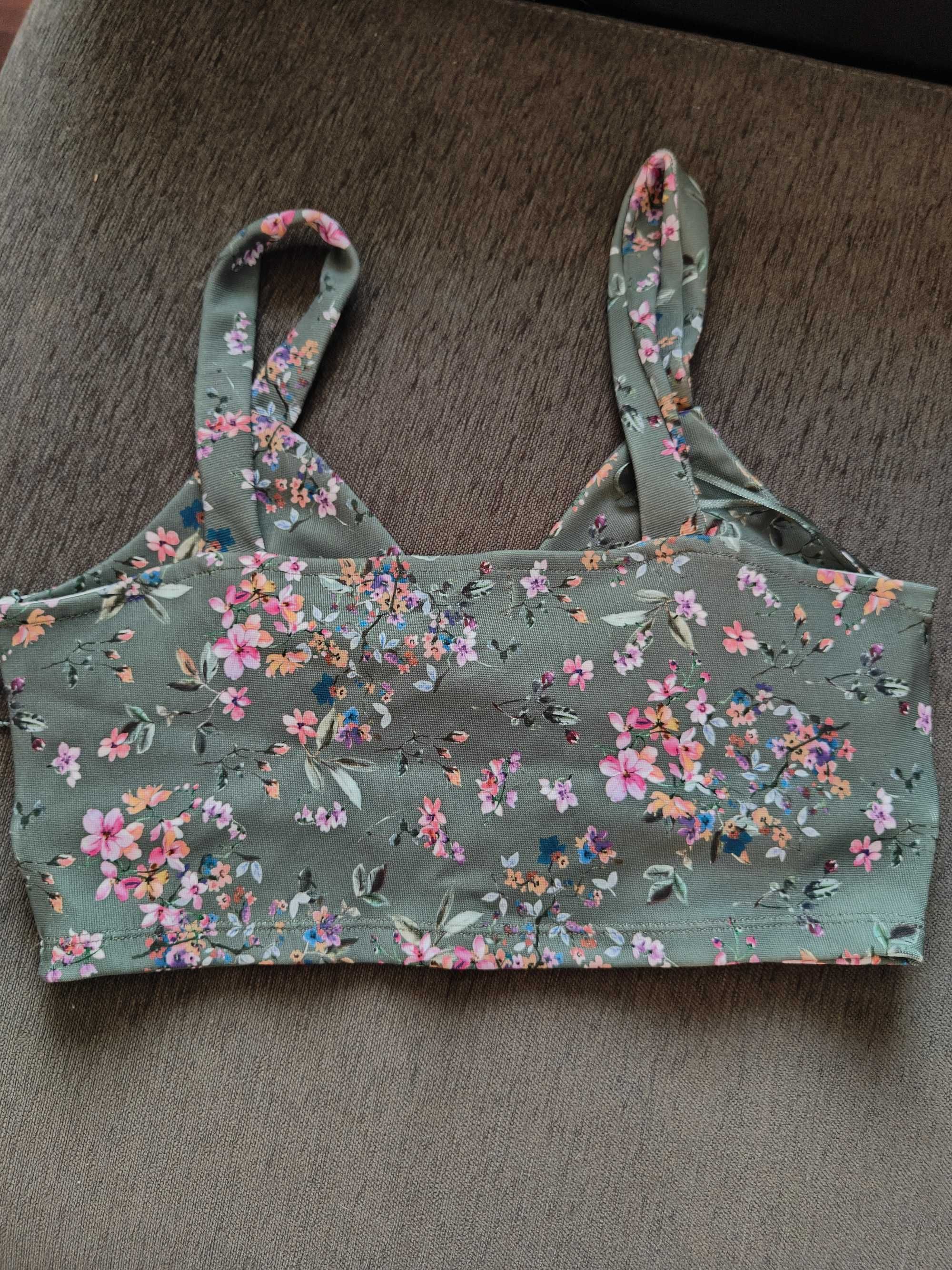 Top verde floral