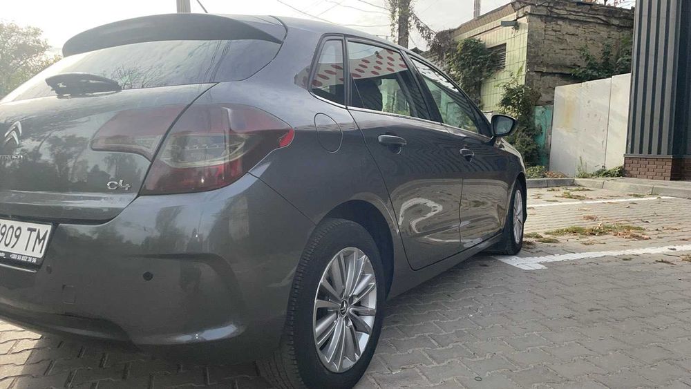 Citroën C4 2012р. Дизель 1,6. Старт-стоп.