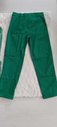 Spodnie materiałowe męskie w kolorze zielonym rozm. 42/44/48 NOWE