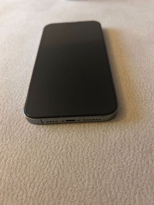 iPhone 13 Pro Max como novo