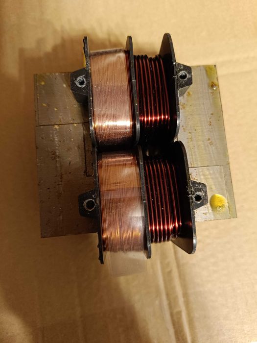 Transformator prostownika D.Zawiła  12V/15A