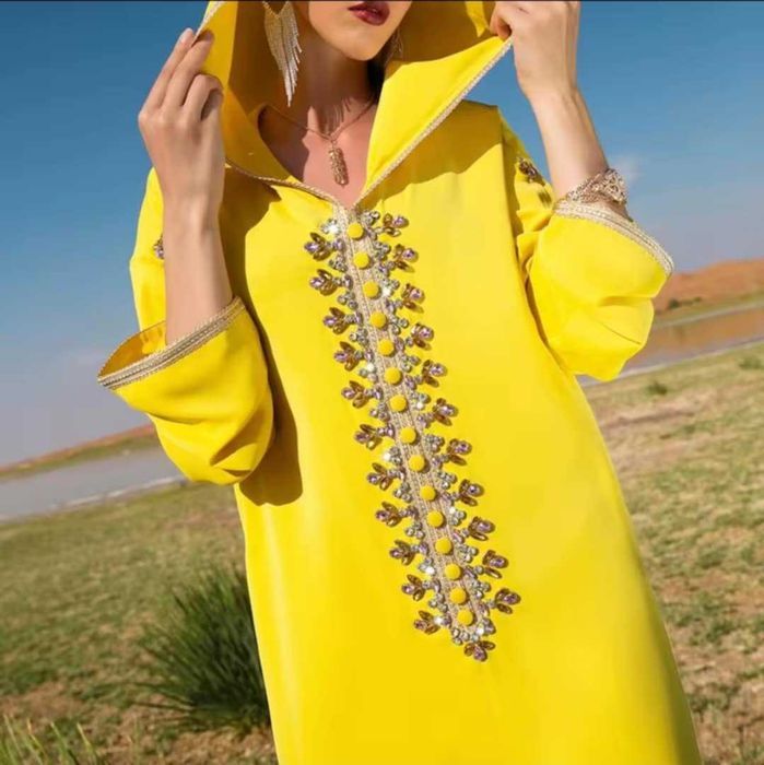 Stylowa żółta sukienka kaftan rozmiar M