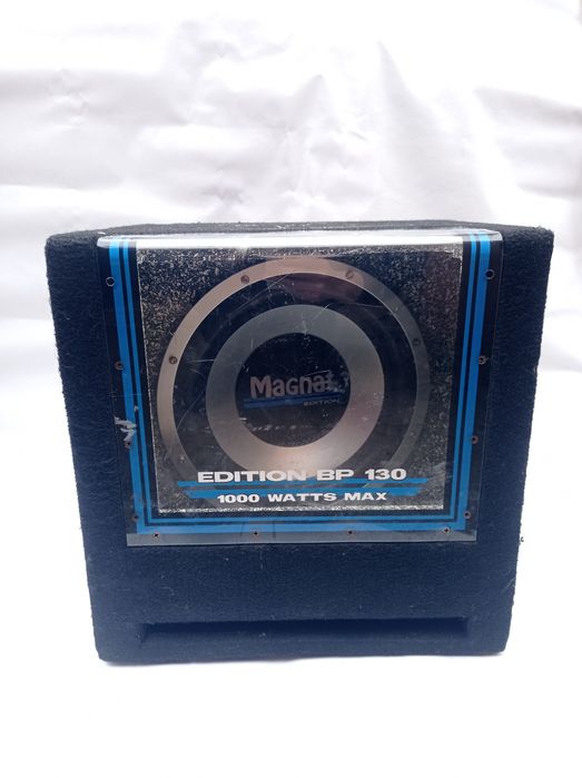 Сабвуфер Magnat 1000w