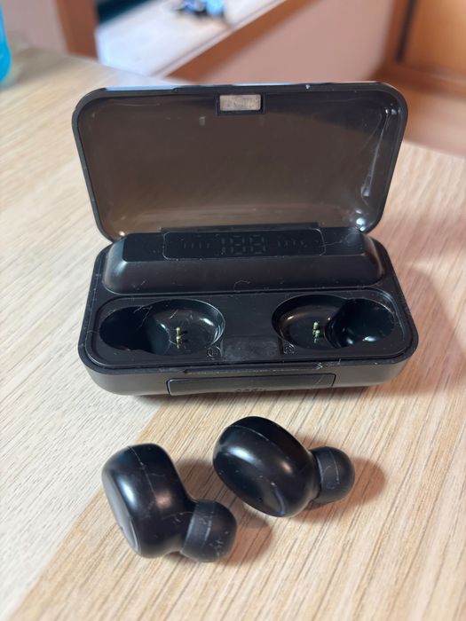 Auriculares sem fios F9 True Wireless Bluetooth