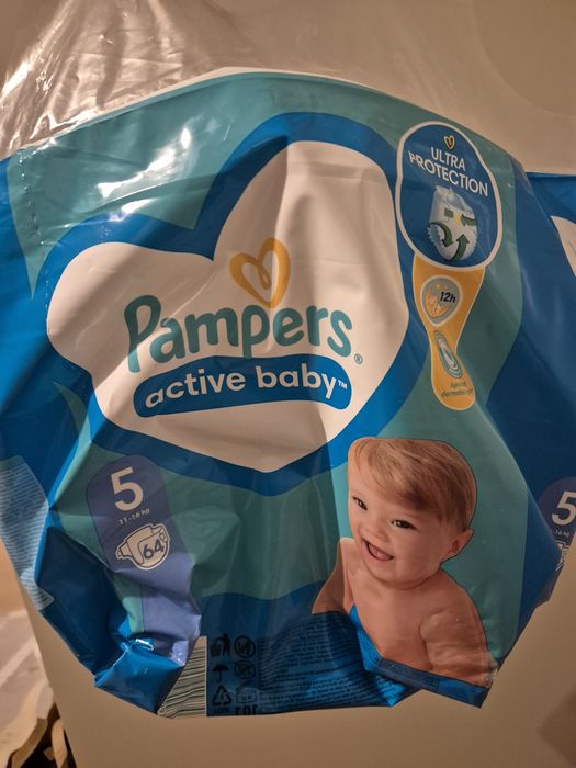 Pół paczki Pampers Active baby 5