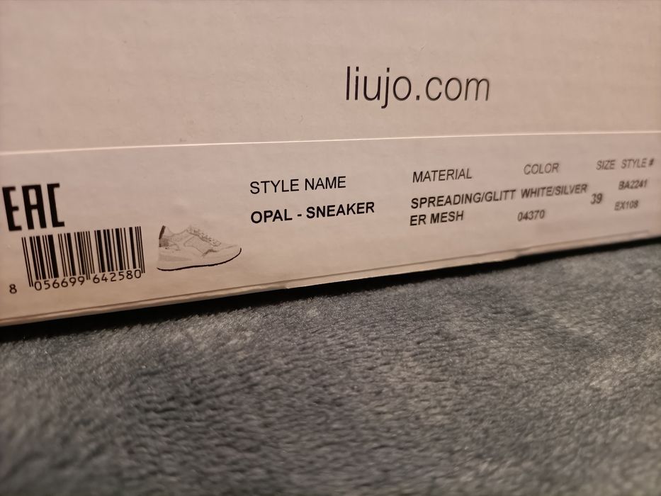 LIU JO Nowe oryginalne sneakersy na koturnie r.39