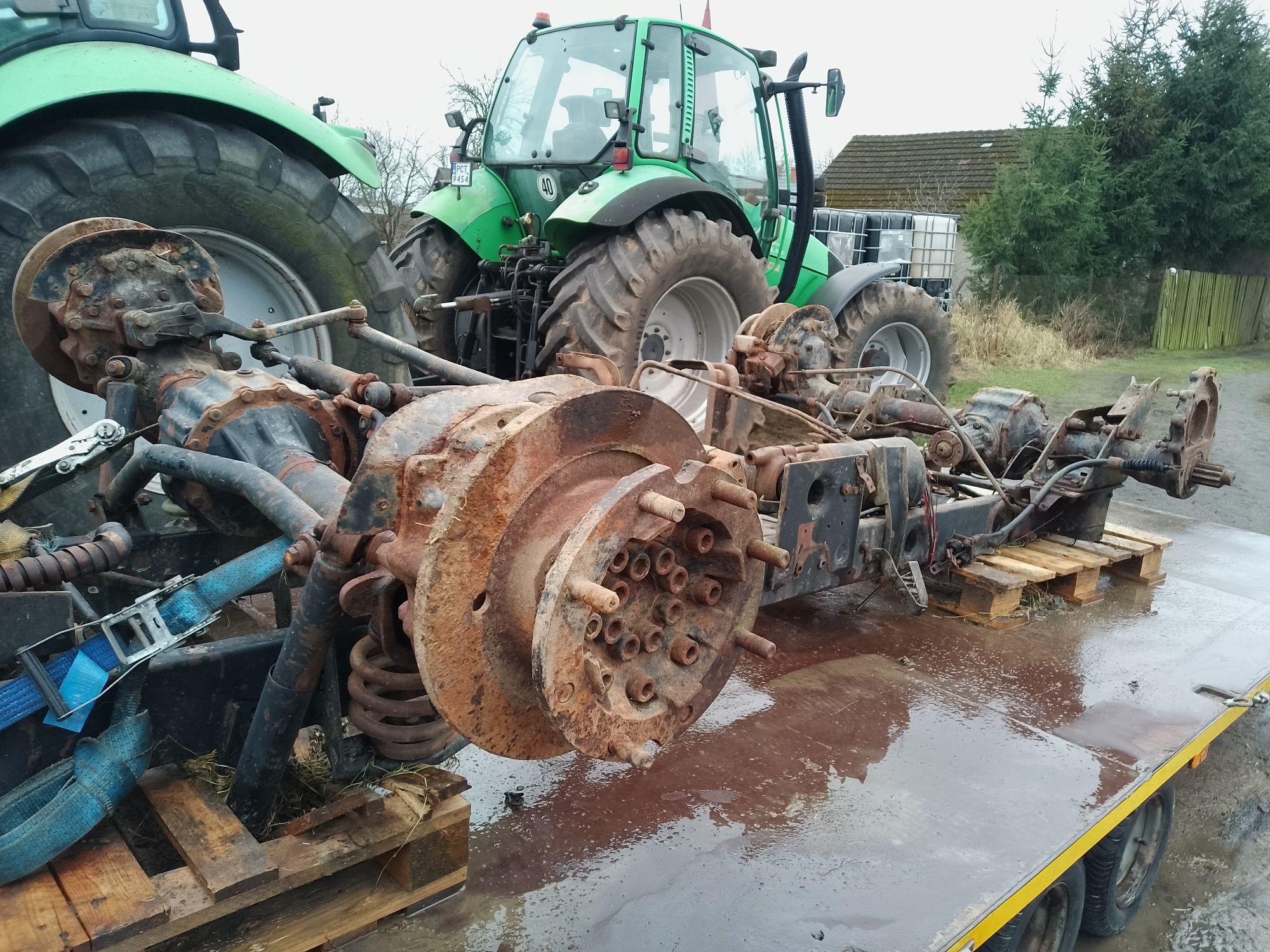 MB Trac 800 rama dokumenty most