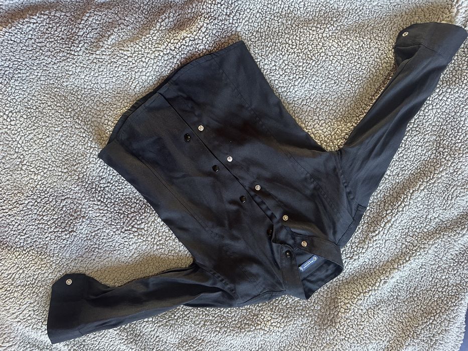 Сорочка дитяча для хлопчика чорного кольору . Комір стойка.