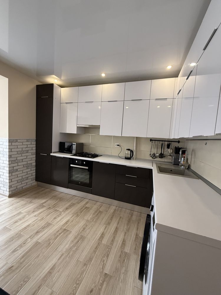 Продаж! Красива 1к квартира в новобудові р-н Велес-Метро