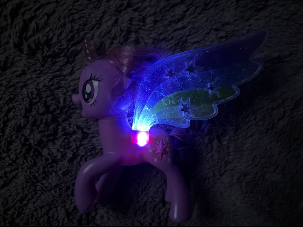 My Little Pony Twilight Sparkle tęczowe skrzydła