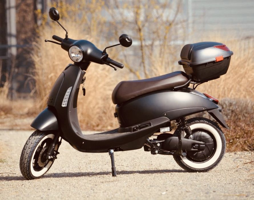 Skuter elektryczny E-Castor do 45 km/h z baterią homologacja EU L1E-B