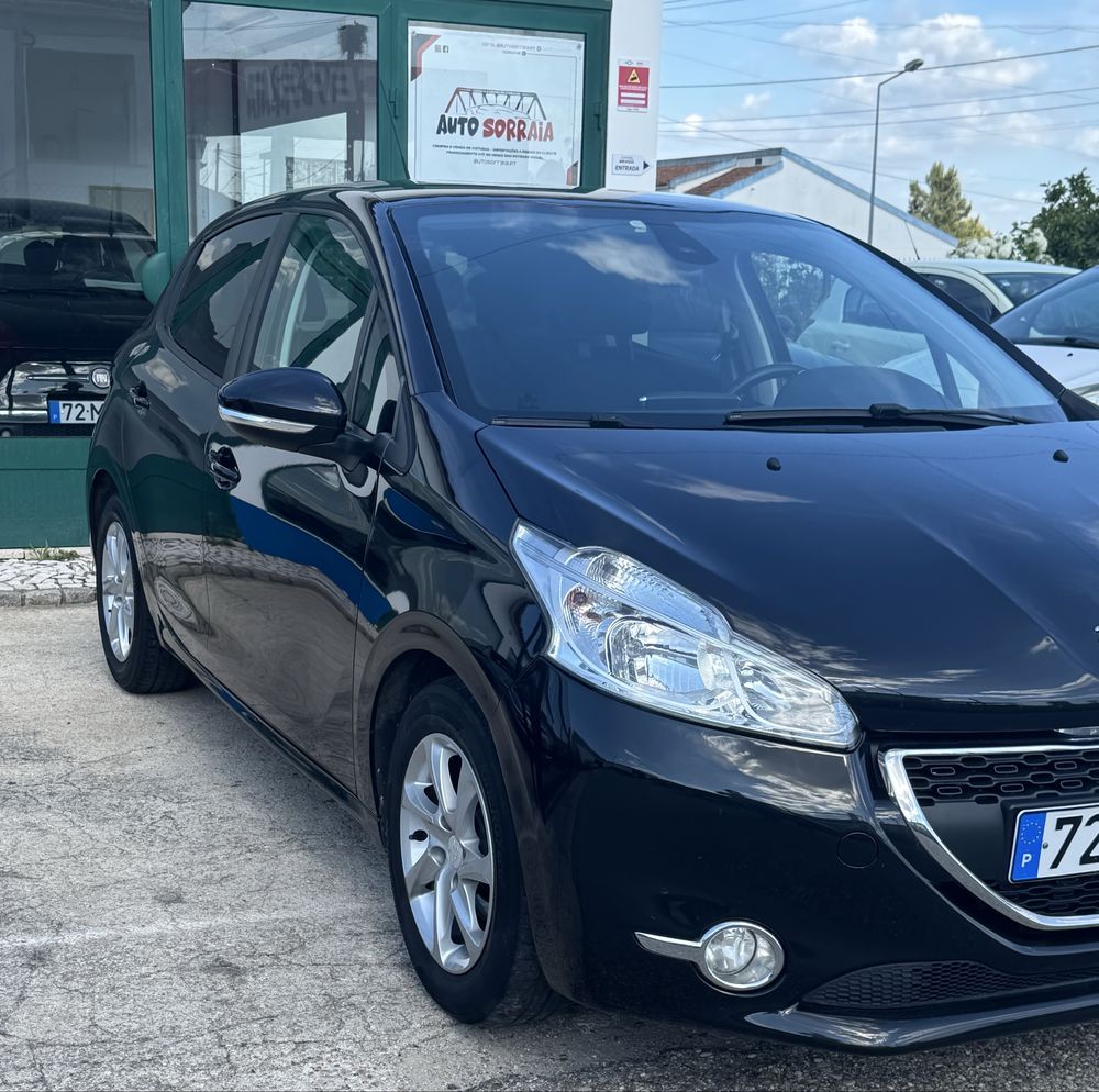 Peugeot 208 1.4 HDi