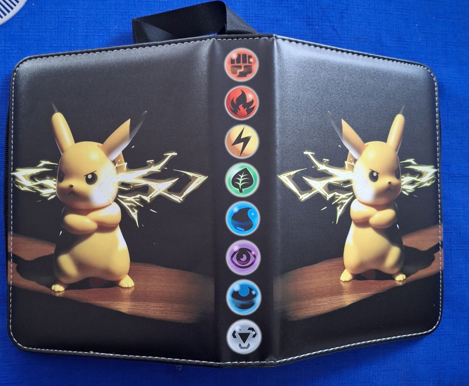 Skórzany album + karty pokemon