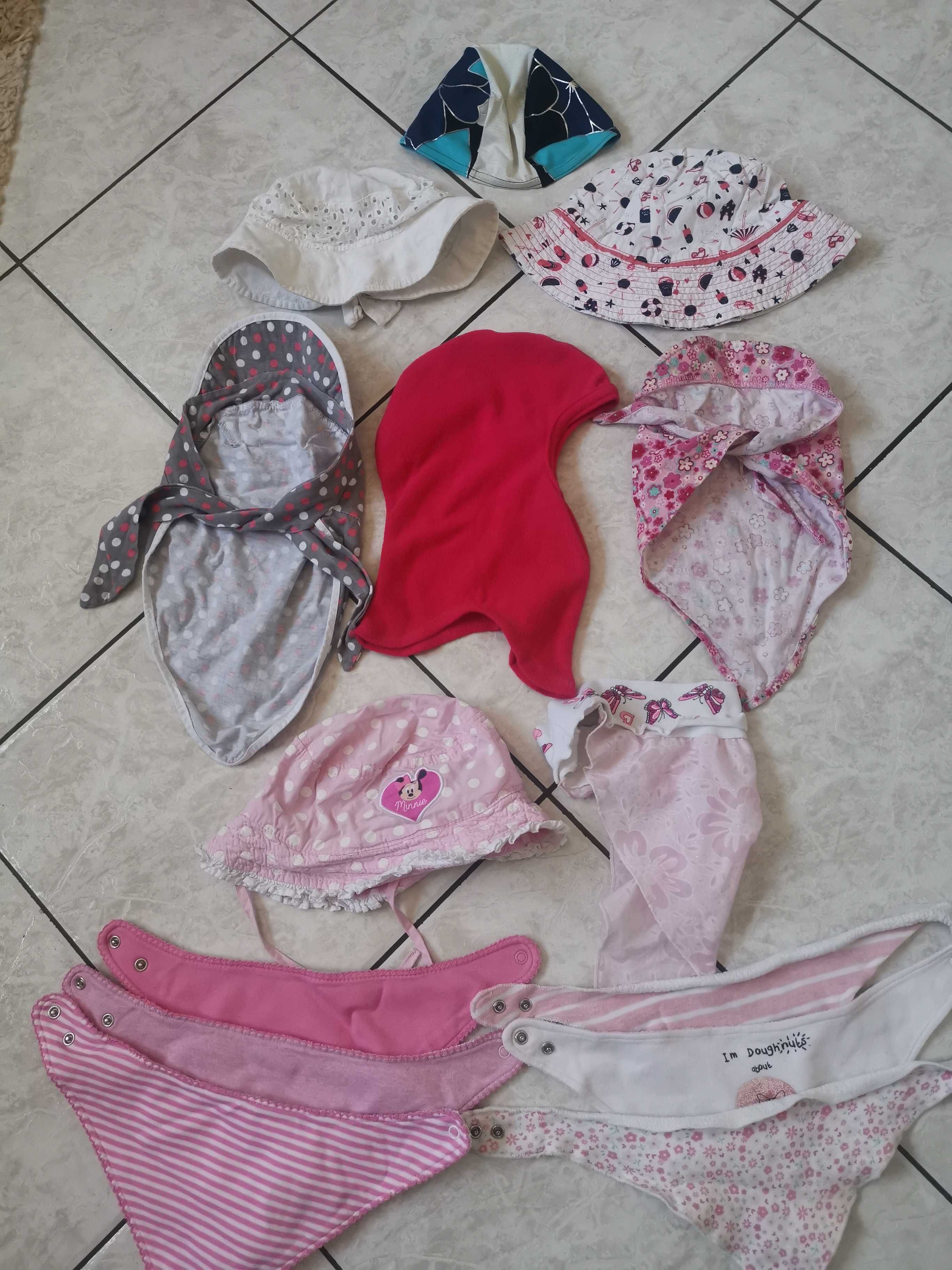 chustka na głowę, szyje, czapeczka, czepek, nakrycie głowy wiek 18-24