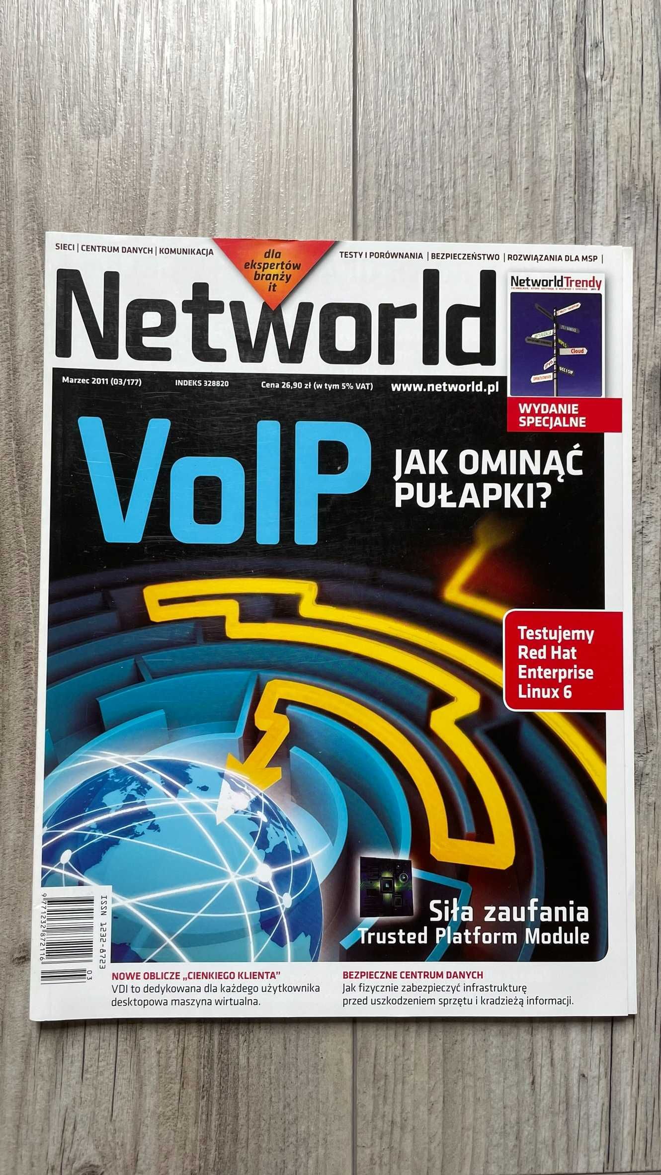 Komplet magazynów NetWorld z 2011 roku Net World