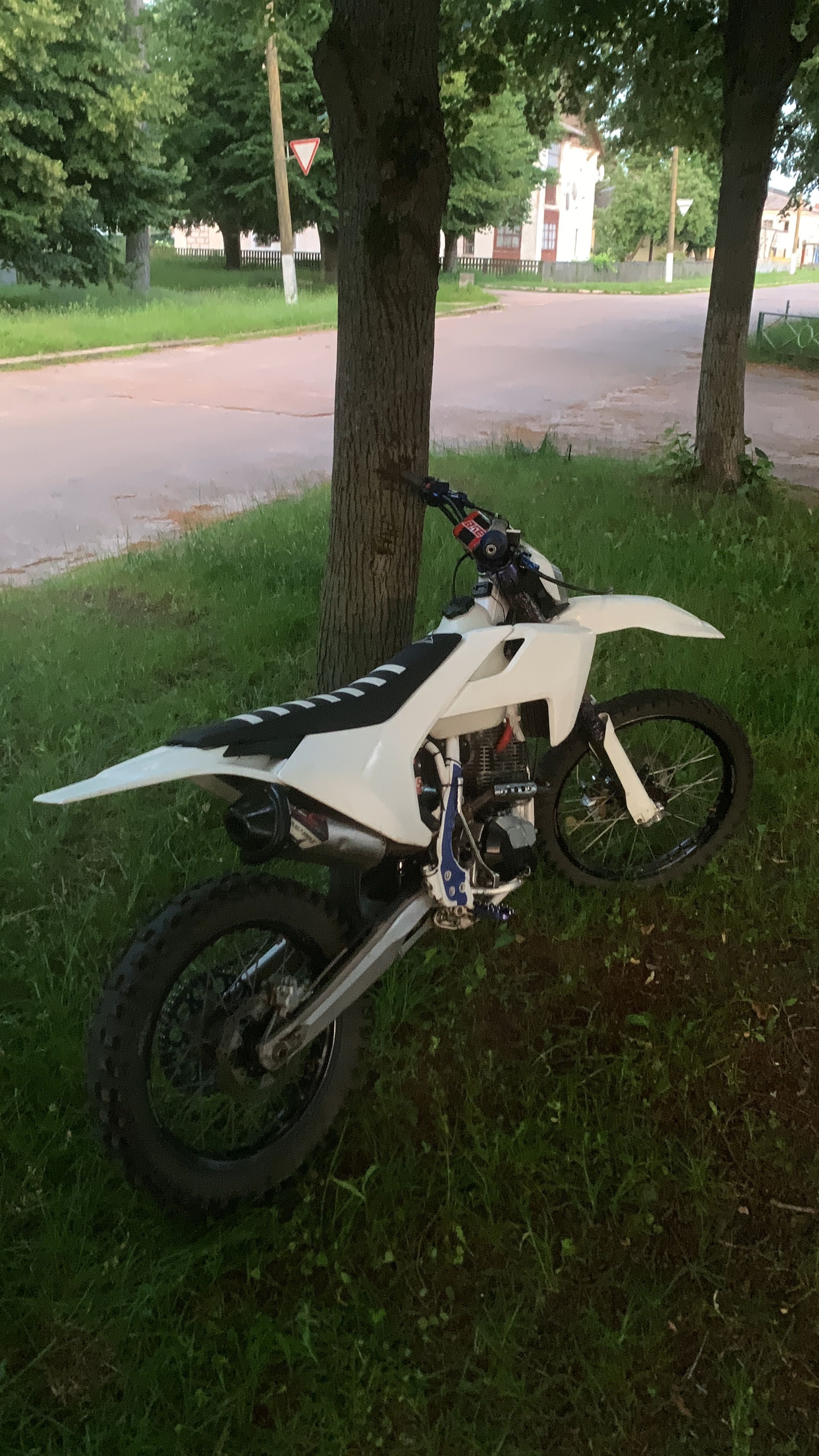 Kovi 250 эндуро!
