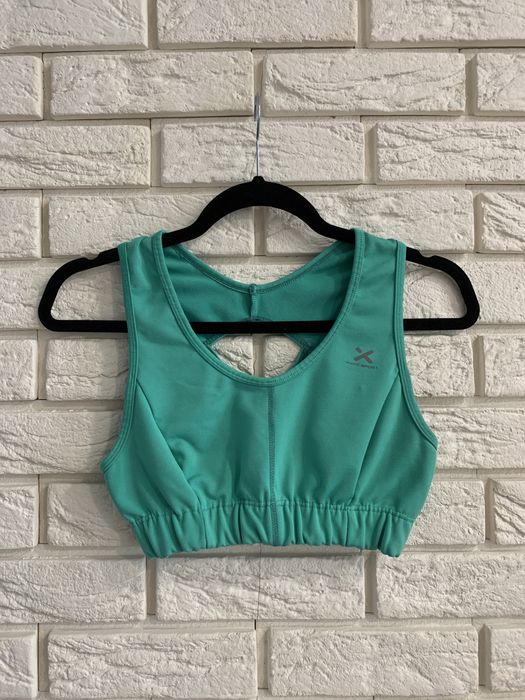 Жіночий топ безкоштовно