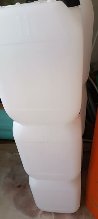 Vendo BIDÕES / JERRICANS 20 LITROS