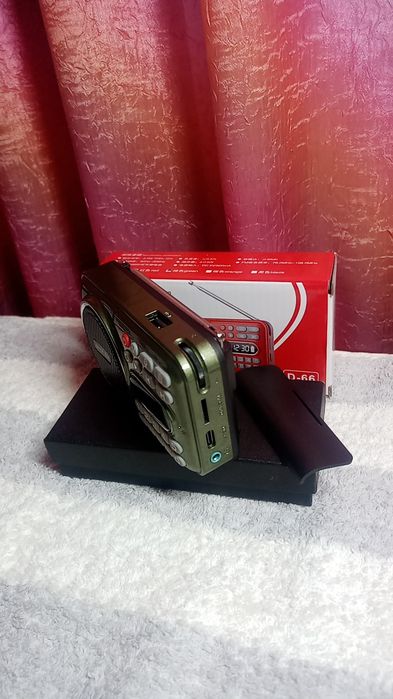 Продам FM радио + Bluetooth колонка новые цена  за комплект 1150 грн