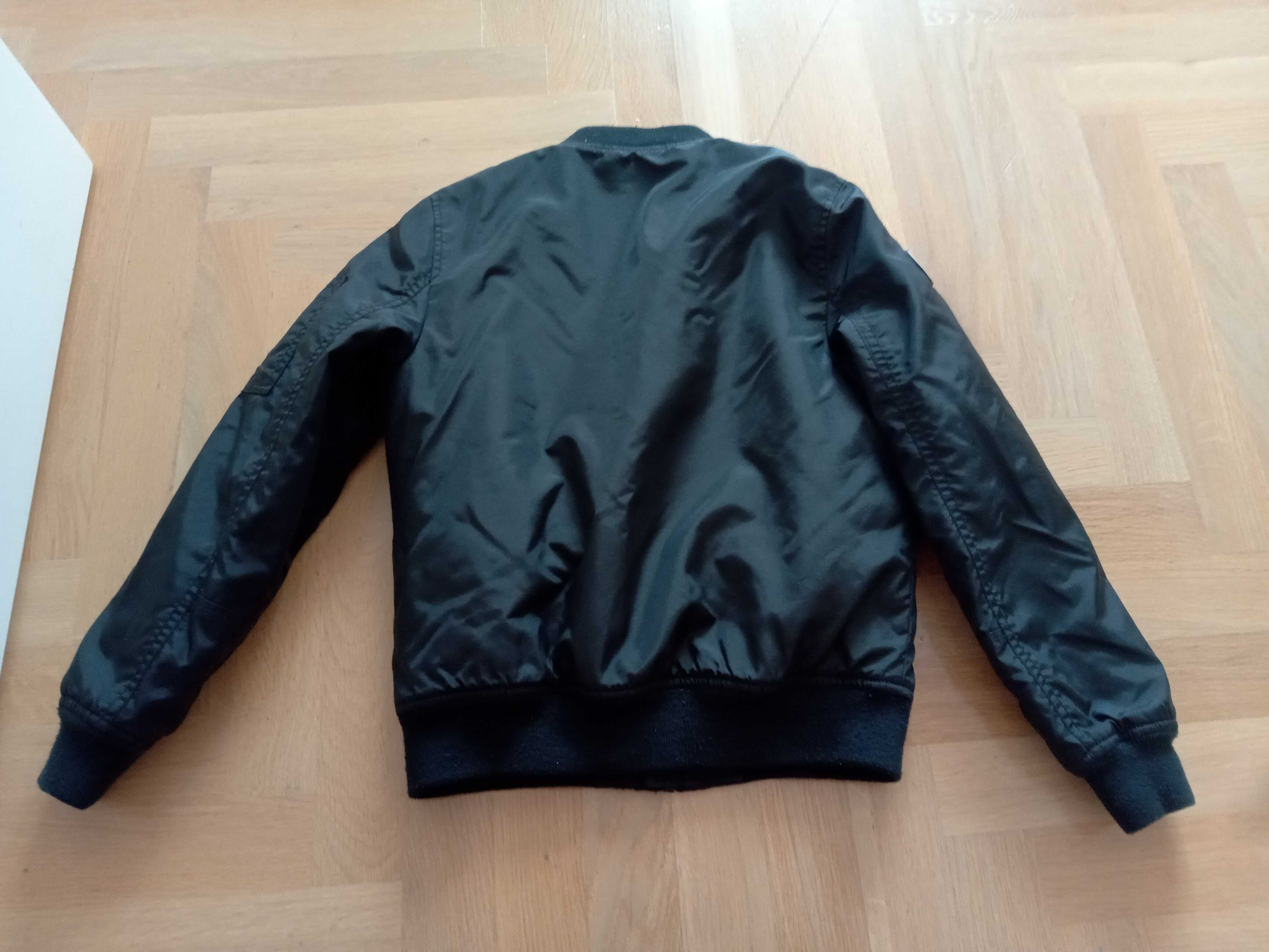 Here&There C&A czarna kurtka bomberka 140