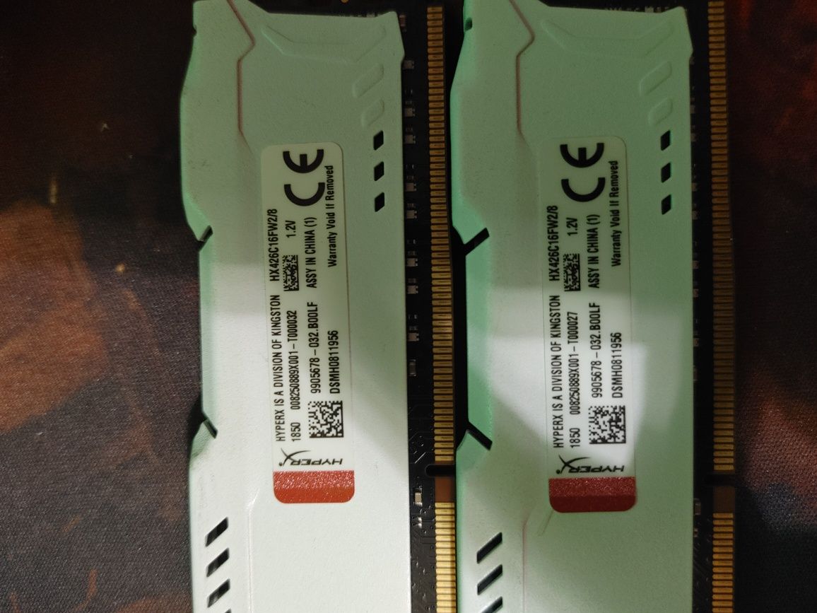 Kingston DDR4 16gb 8x2 2333mhz
