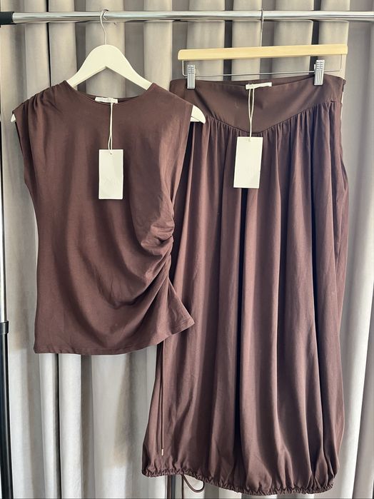 Komplet koszulka plus spódnica Zara r M