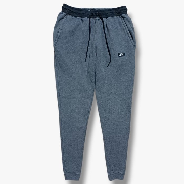 Спортивні штани Nike Modern