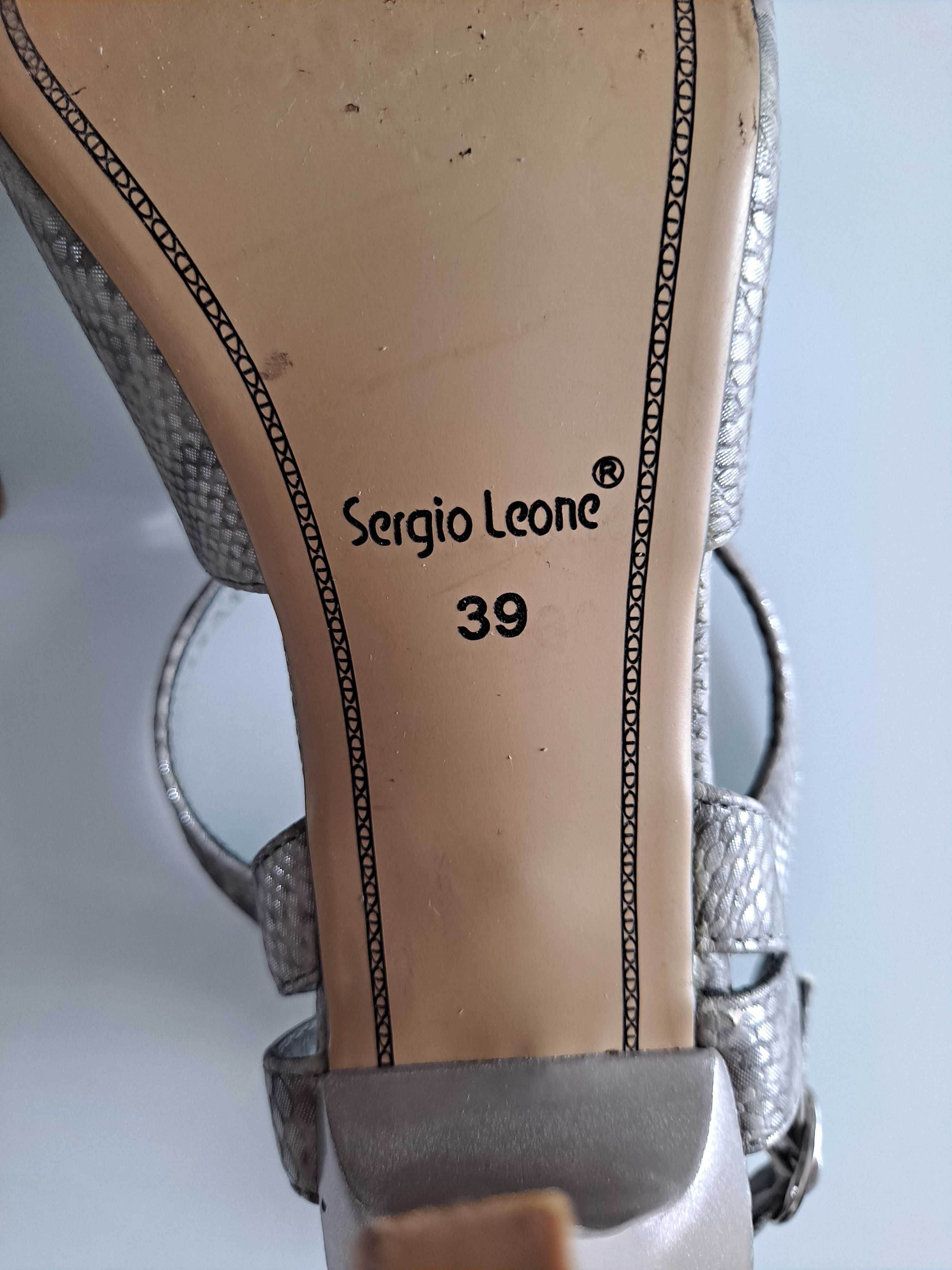 Sandały na szpilce firmy Sergio Leone 39