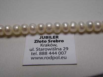 Naszyjnik pereł oponki 43 cm. srebrne zapięcie
