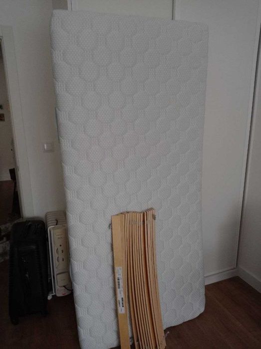 Cama / Estrado / Colchão TUDO NOVO
