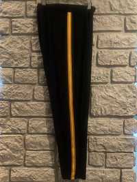 Spodnie damskie czarne z lampasem F&F rozmiar 48