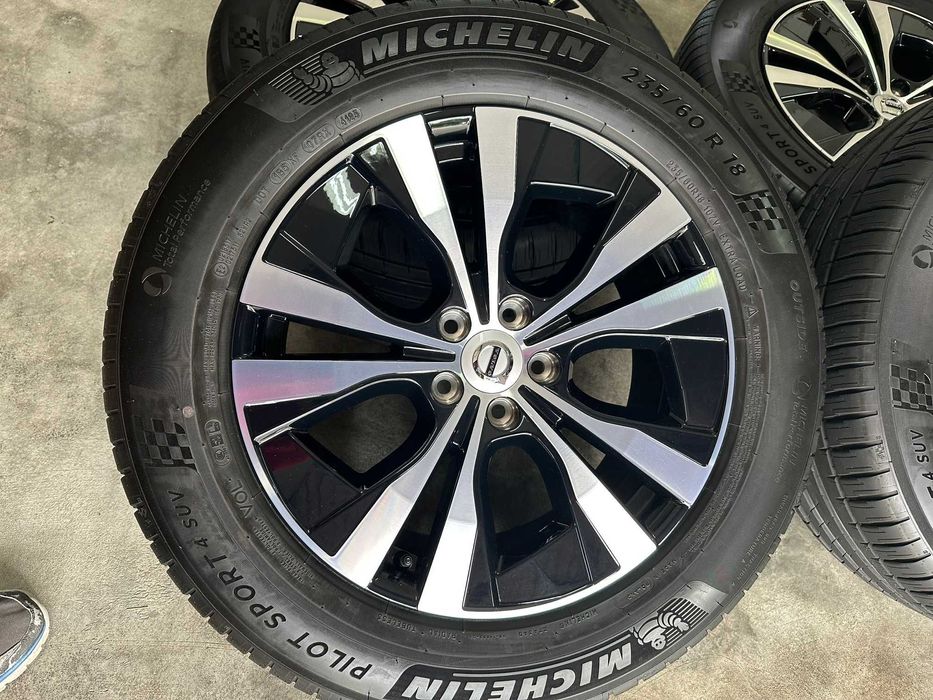 Jantes 18" e Pneus 235/60 R18  - Rodas Originais Volvo XC60