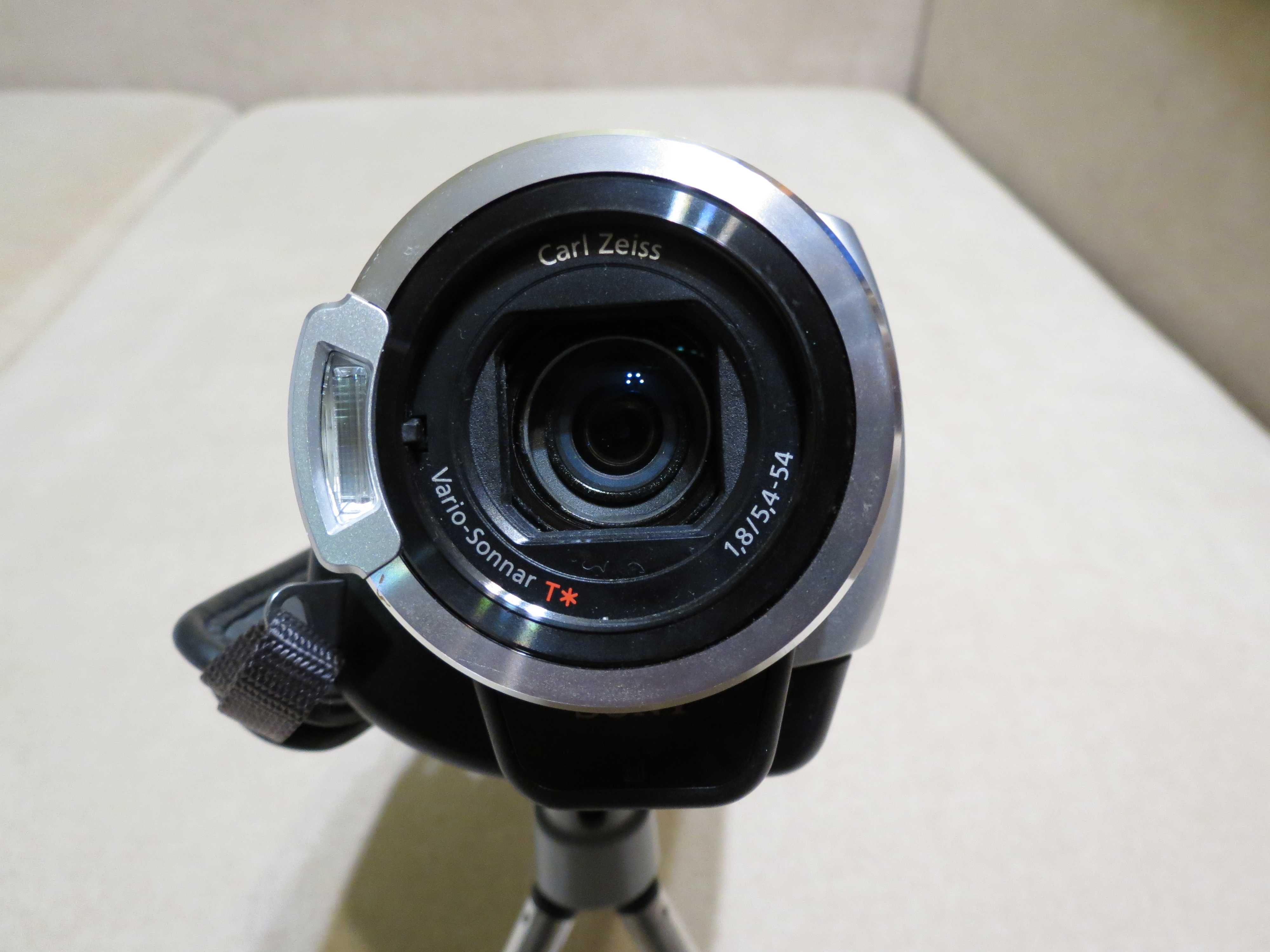 Видеокамера Sony DCR-SR300E, 40 Гб