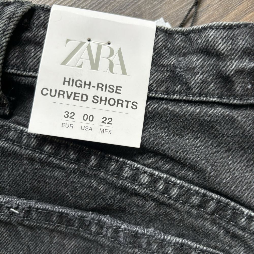 Шорти zara 32