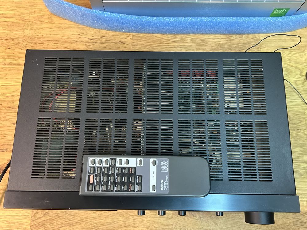 Amplituner Yamaha RX 460