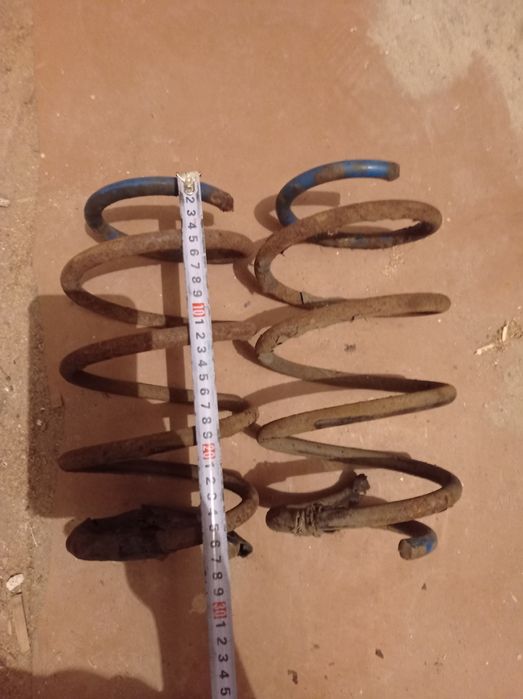 Продам пружины Рено Меган 2