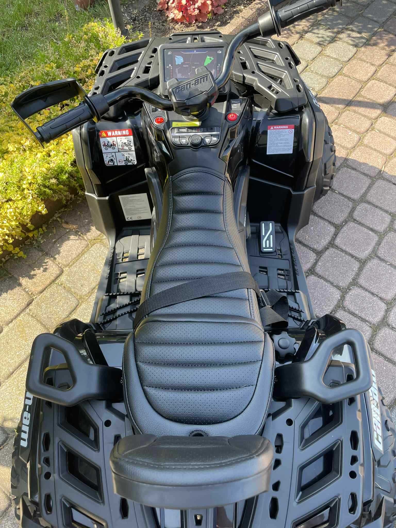 Quad na akumulator Can-Am 24V Outlander ATV 800W koła EVA dla dzieci