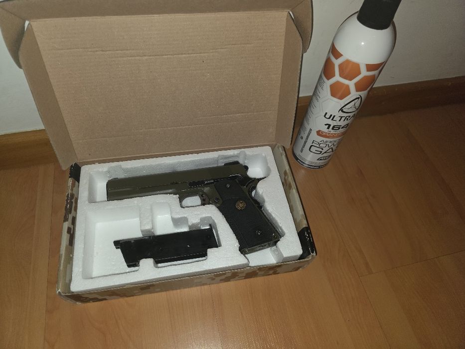 Vendo airsoft gas  pistola 1911