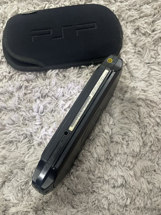 Sony PSP E1000preta