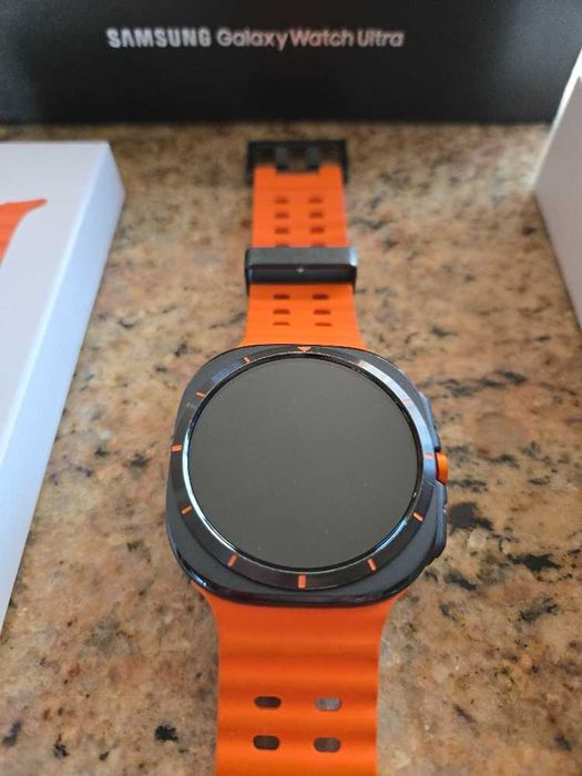 Smartwatch Samsung Galaxy Watch Ultra tytan + pomarańcza