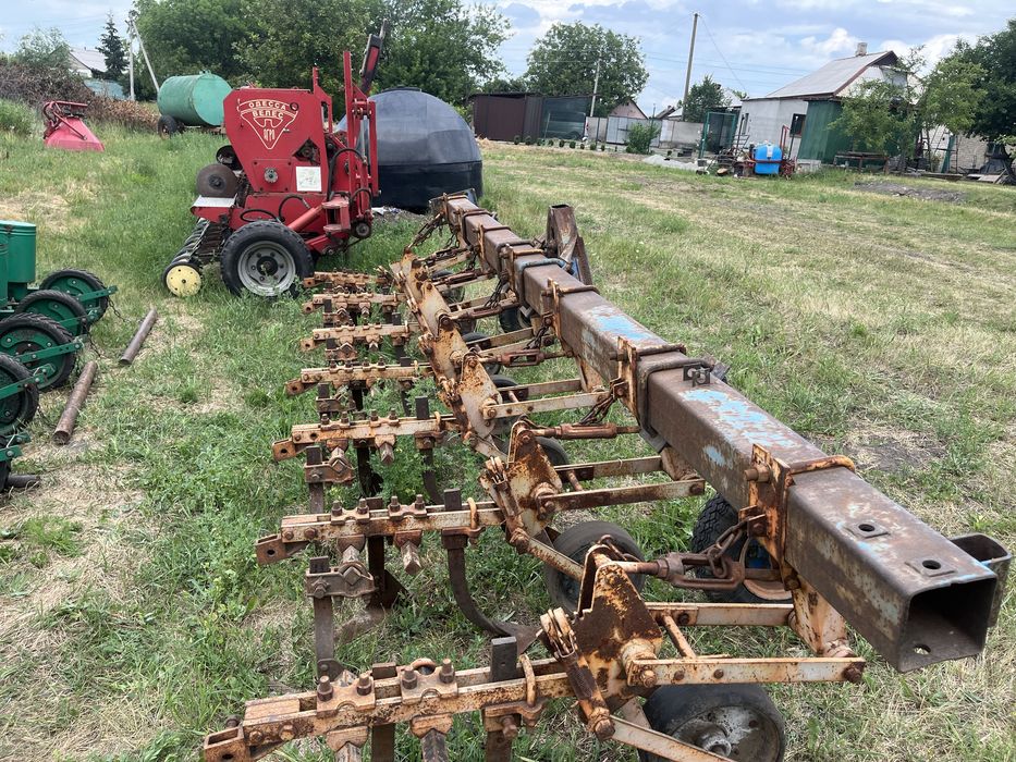 Просапний культиватор КРН