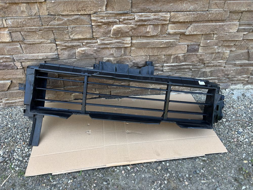 Kierownica wlot powietrza żaluzja KIA SPORTAGE 5 V 21-25 HEV