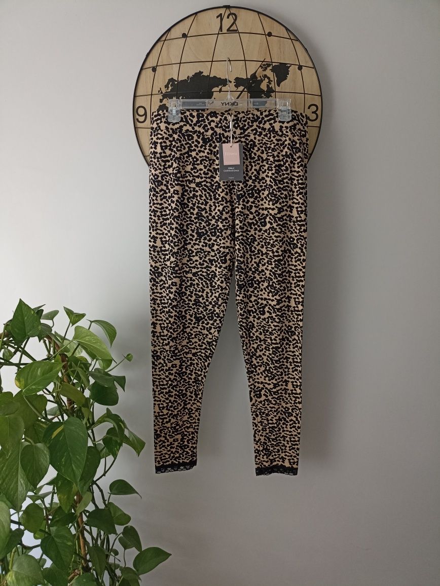 Spodnie/leginsy w panterkę Only roz.M/L