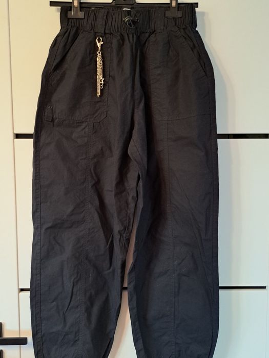 Spodnie dla dziewczynki 152-158 Reserved